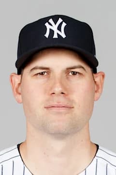 Adam Ottavino headshot