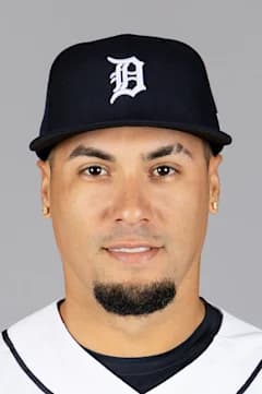 Javier Báez headshot