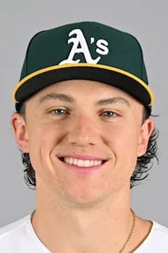 Zack Gelof headshot